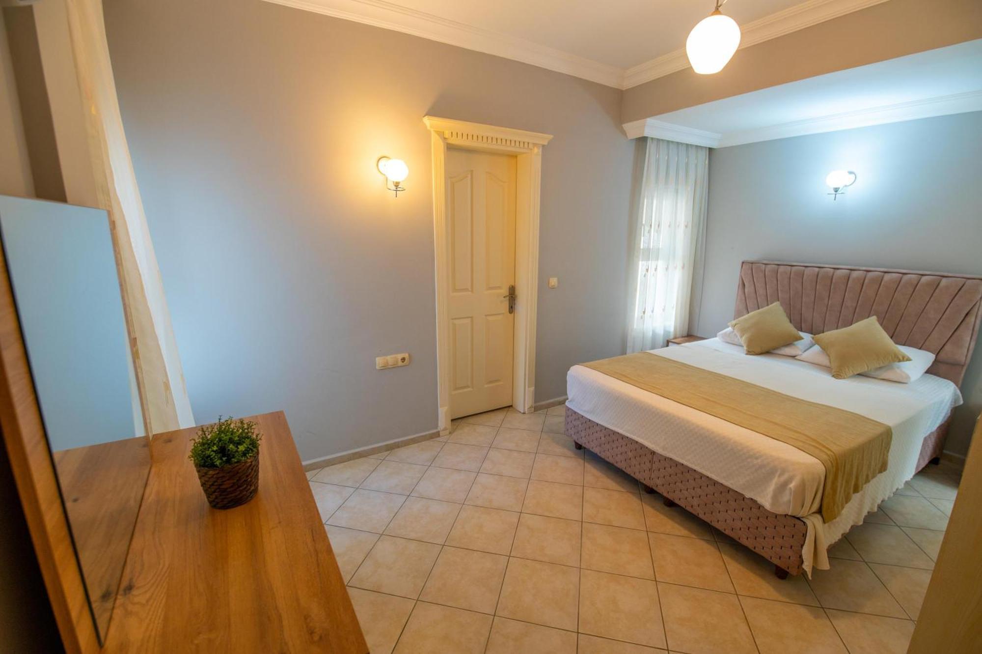Sunset Beach Club Aqualettings Oyster 5 Фетхие Экстерьер фото